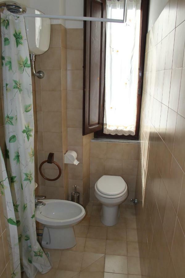 La Casetta In Piazza Porto Santo Stefano  Ngoại thất bức ảnh